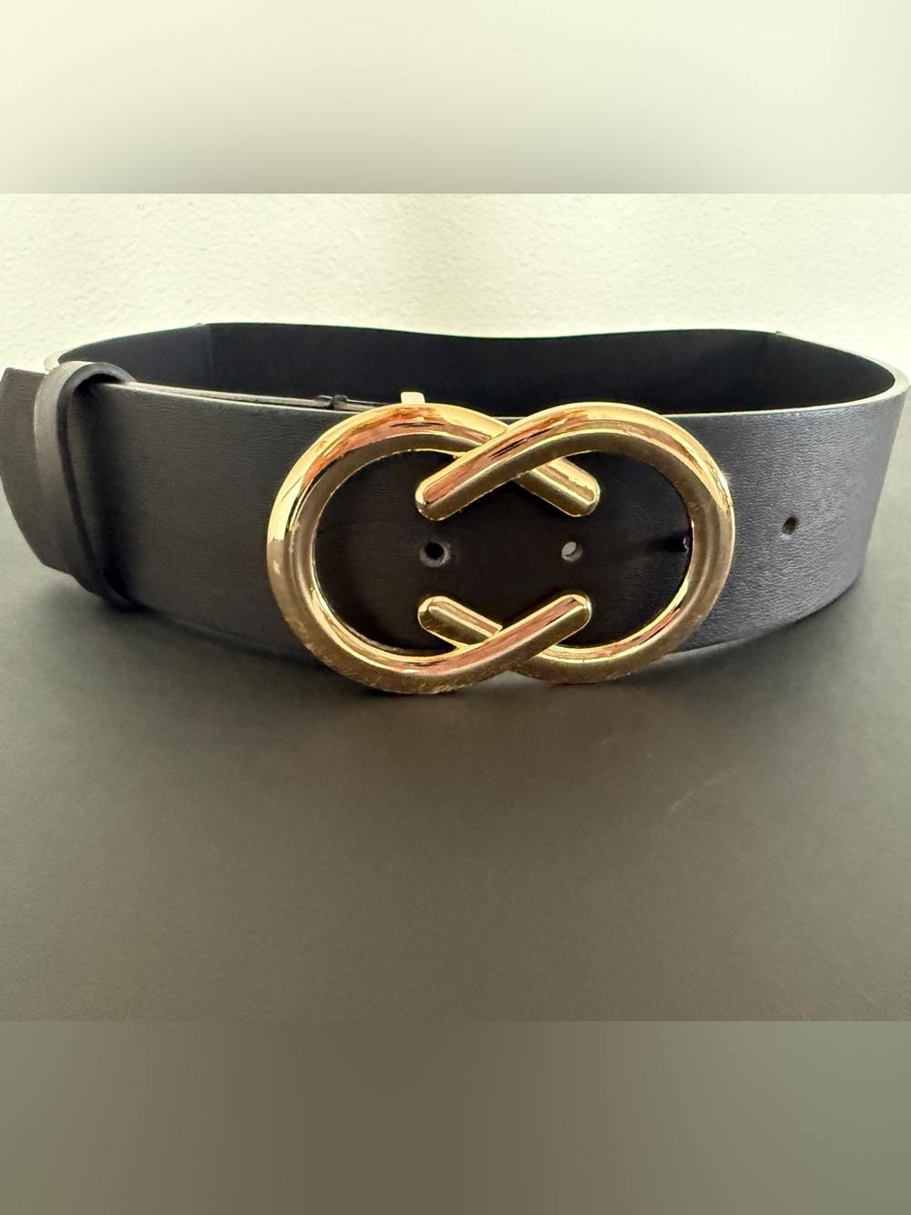 Black Wide Waist Belt Gold Buckle Elastic Back Cinch Belt M